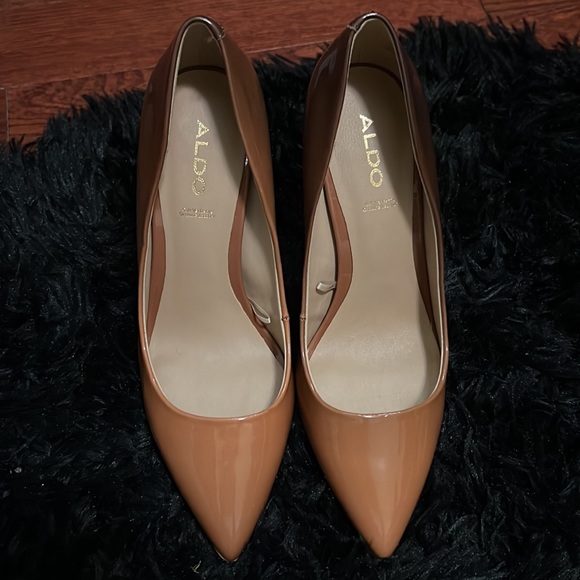 ALDO two tone heels - Picture 2 of 5